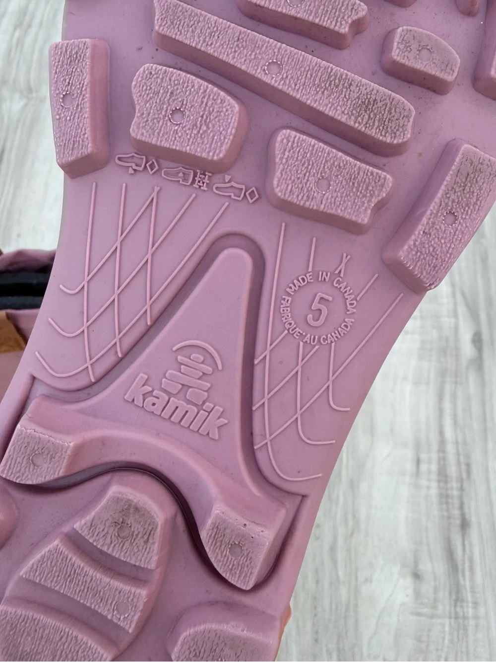 Kamik Kids' Tundra Jr winter boots